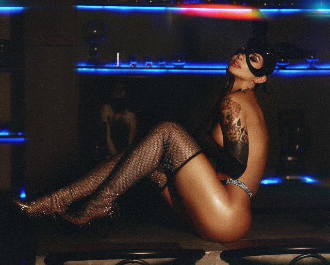 Online now guys https://t.co/io4Vt3T9MW https://t.co/nZmJS4t468