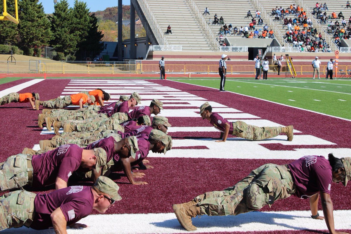 AamuRotc's tweet image. Way Back Wednesday:
Just a few photos from our Military Appreciation FB game. Huge Thanks to Grissom HS JROTC Cadets for hanging out with us all day long! We had a blast and hope to see y'all joining our ranks soon!
#GoBulldogs #serviceissoverignty #rotc #bulldogbn #aamurotc