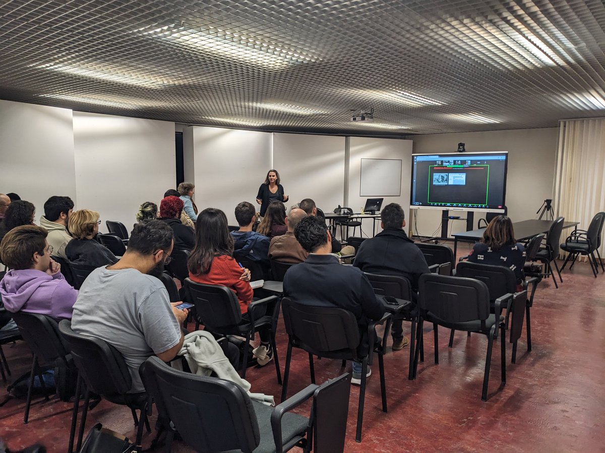 arb_rufi's tweet photo. Today at @ICArEHB we've learnt more about Neanderthal Diets in Portugal with Mariana Nabais talking about small and large prey consumption during the Marine Isotope Stage 5. Amazing talk and a very interesting discussion! @iphes #smallprey #researchcollaboration #neanderthals https://t.co/Nhnn7BnSuD