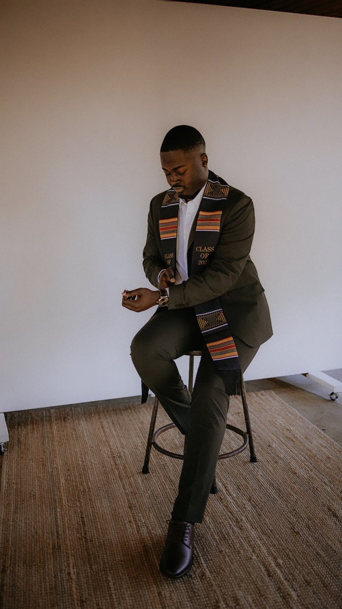 TimaleyL's tweet image. Let’s just say, I’ve #MasteredIt! 
~ Timaley Lawrence, M.Ed. 

#Graduate
#Classof2023