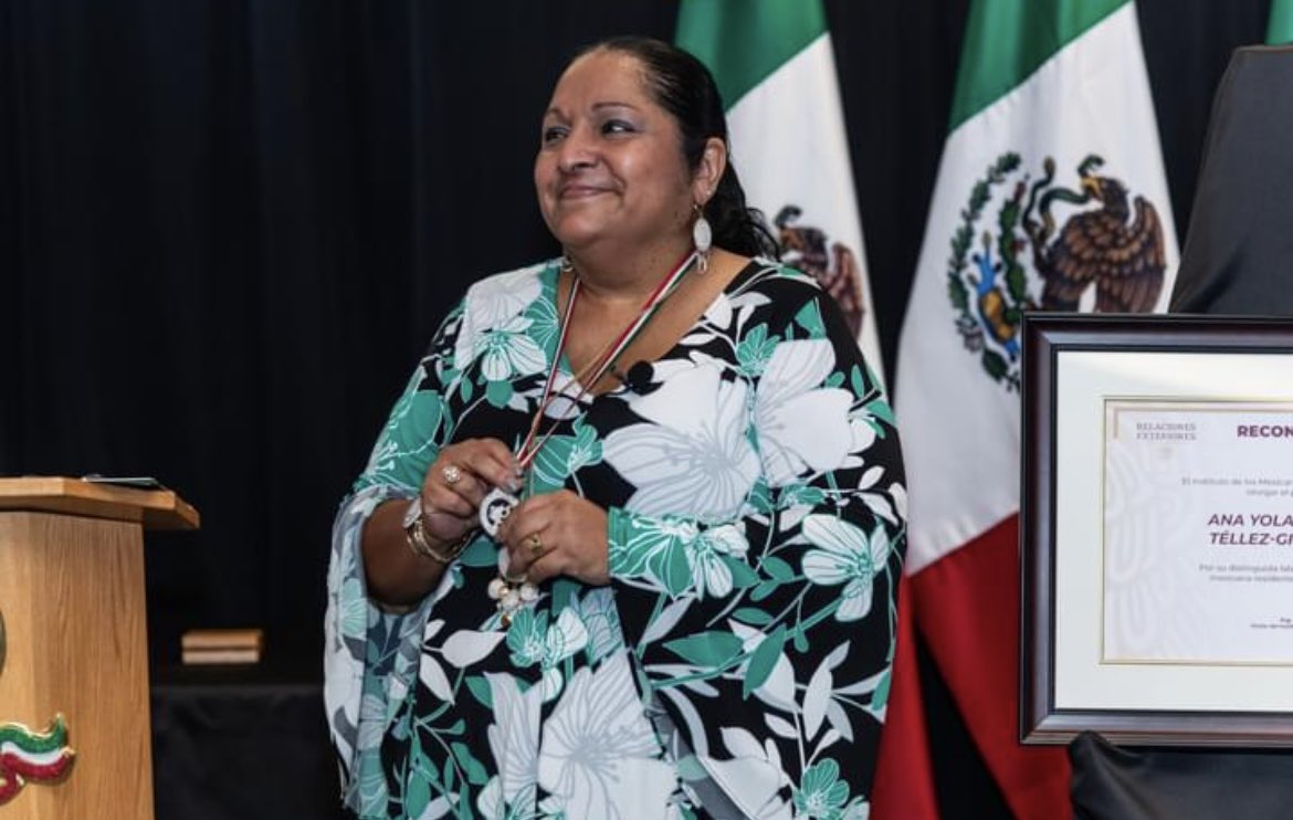 geiger_gaby's tweet photo. Dra. Tellez-Giron’s commitment and passion for advocating for her patients, her community, and her mentees is incredibly inspiring. I am so grateful that she saw something in me back in undergrad and took me under her wing. Learning from her has been the biggest blessing. https://t.co/nXt4FBBFzq