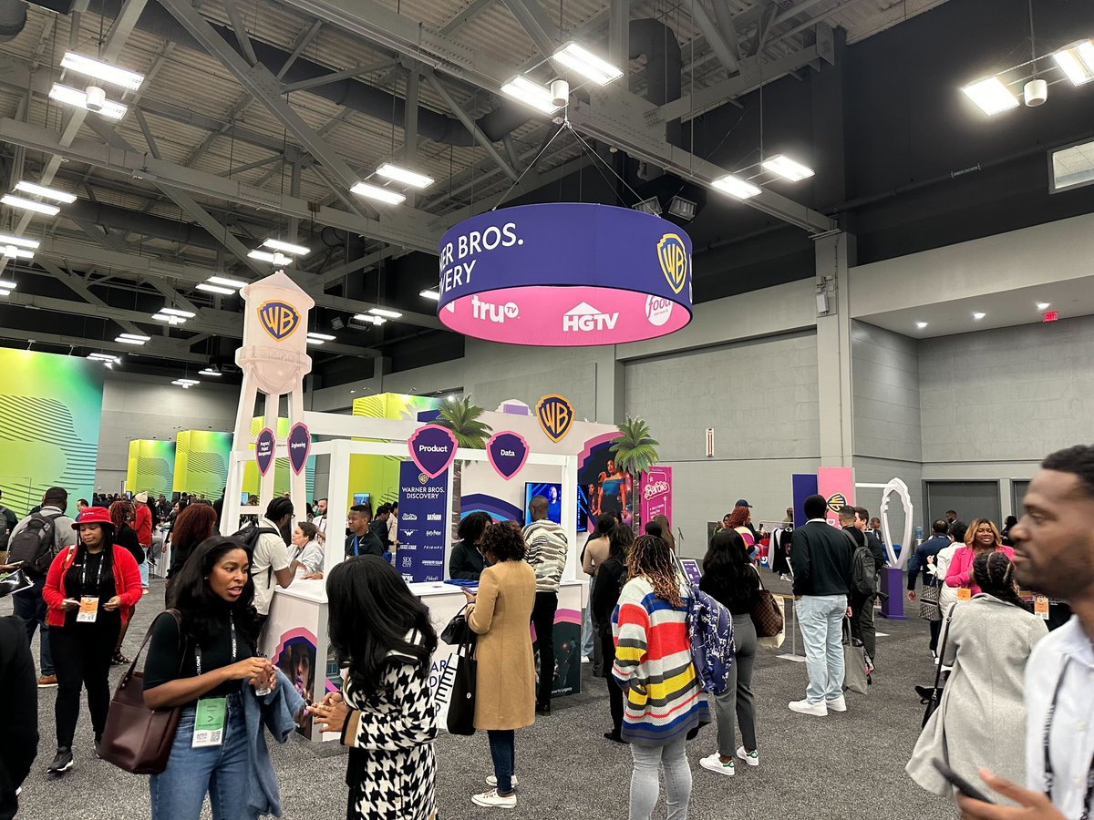 Standard AI tweet media