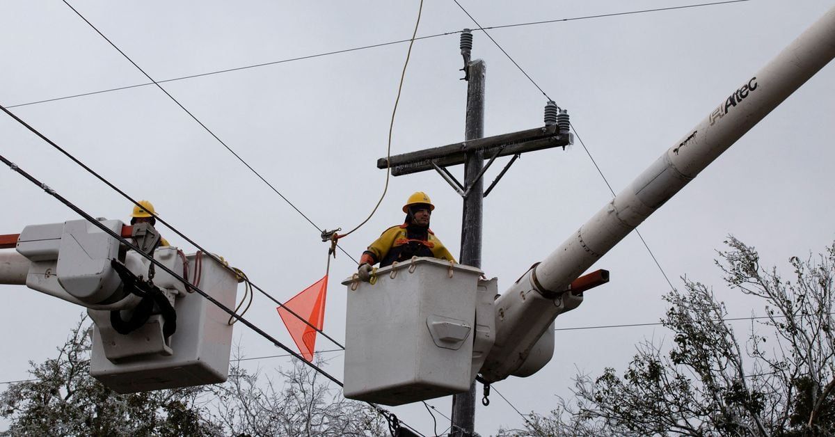 Two-thirds of North America could face power shortages this winter -NERC reut.rs/3SzYjLM