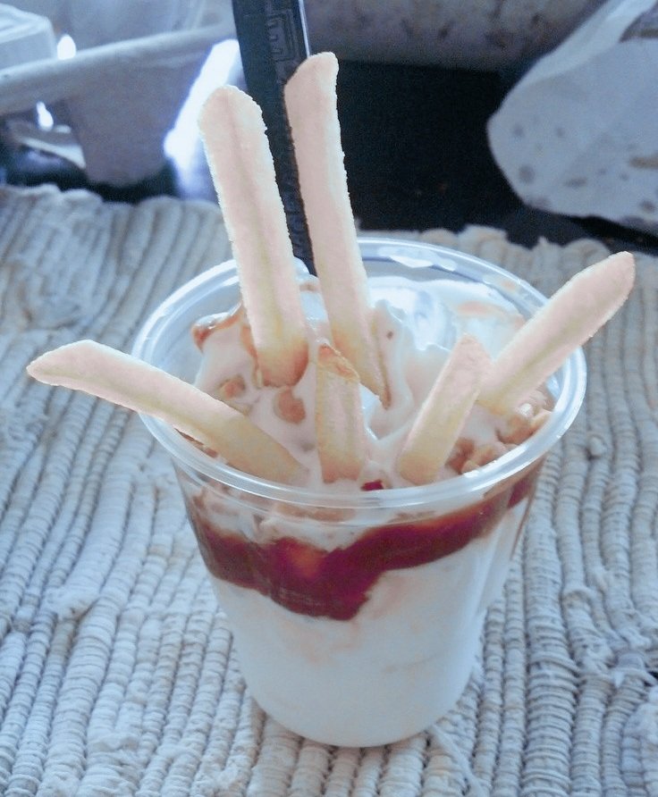 MqdManInABox's tweet image. midnight snack 😁