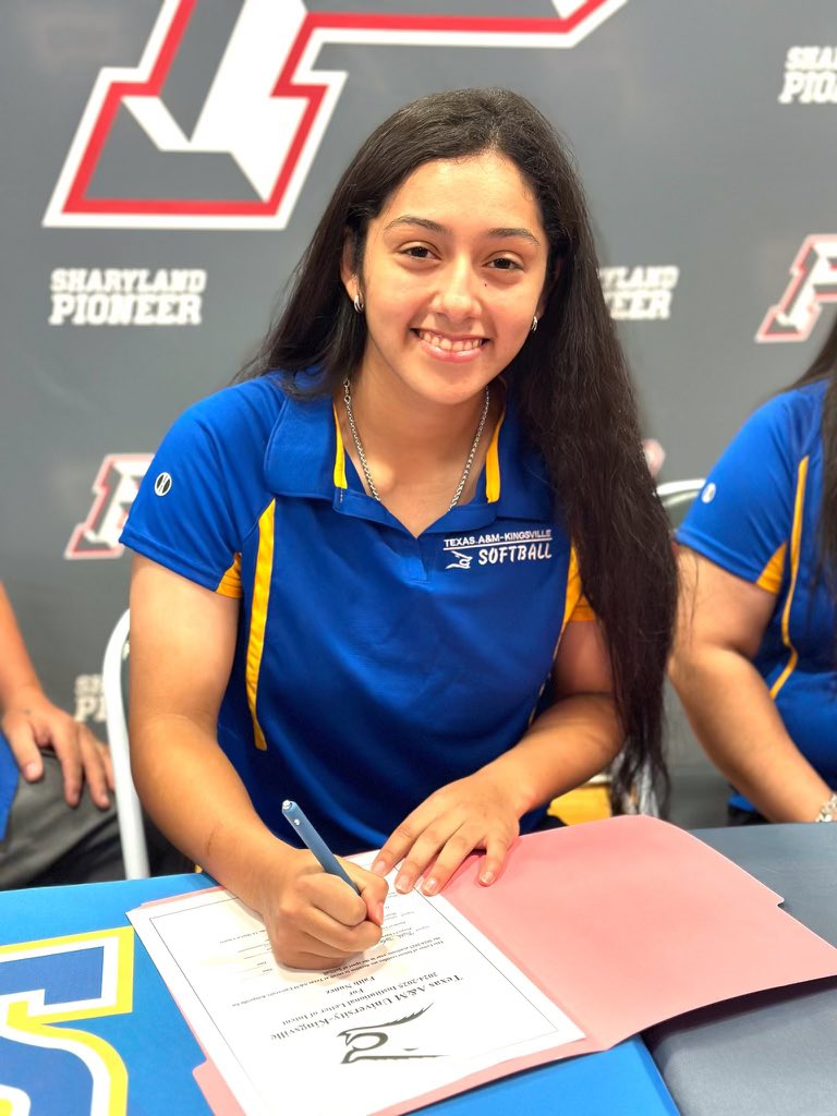 FNunez2024's tweet photo. Super happy to have signed my letter of intent and have an unforgettable experience. Now to continue working!!#JavelinaNation @s3baseball_ @CorkyGallegos @TAMUKSB https://t.co/1jRaWIrF2y