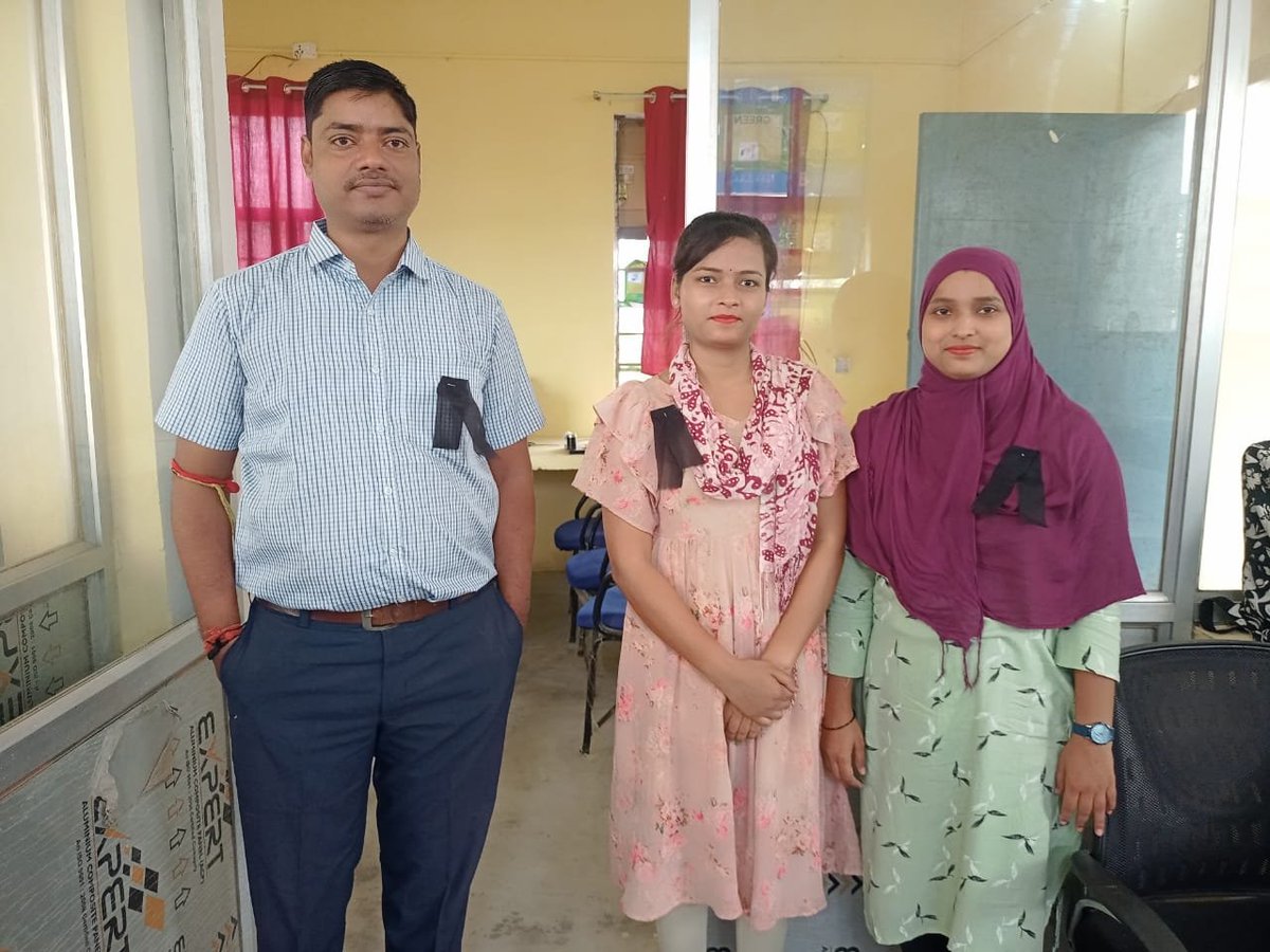 r_prasad2's tweet image. मैं माननीय मुख्यमंत्री श्री नीतीश जी से आग्रह करता हूँ कि बेल्ट्रॉन के माध्यम से कार्यरत DEO/STENOGRAPHER/IT BOY/GIRL/PROGRAMER का सेवा समायोजन करने की कृपा की जाय।
#SEVA_SAMAYOJAN_FOR_BELTRON_DEO

@NitishKumar @yadavtejashwi 
@AbhaySinghIAS
@IMansuriRJD
@Sandeep_Saurav_