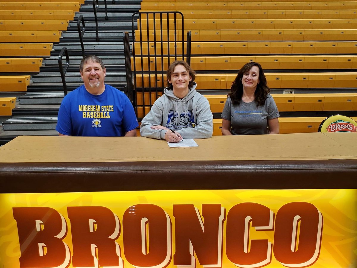 wbhsathletics's tweet photo. Congrats to the Crall brothers who both signed Division I baseball scholarships today! Abe is attending Wright State University and Ben is attending Morehead State University. ⚾️⚾️ https://t.co/0cqMa7Sbor