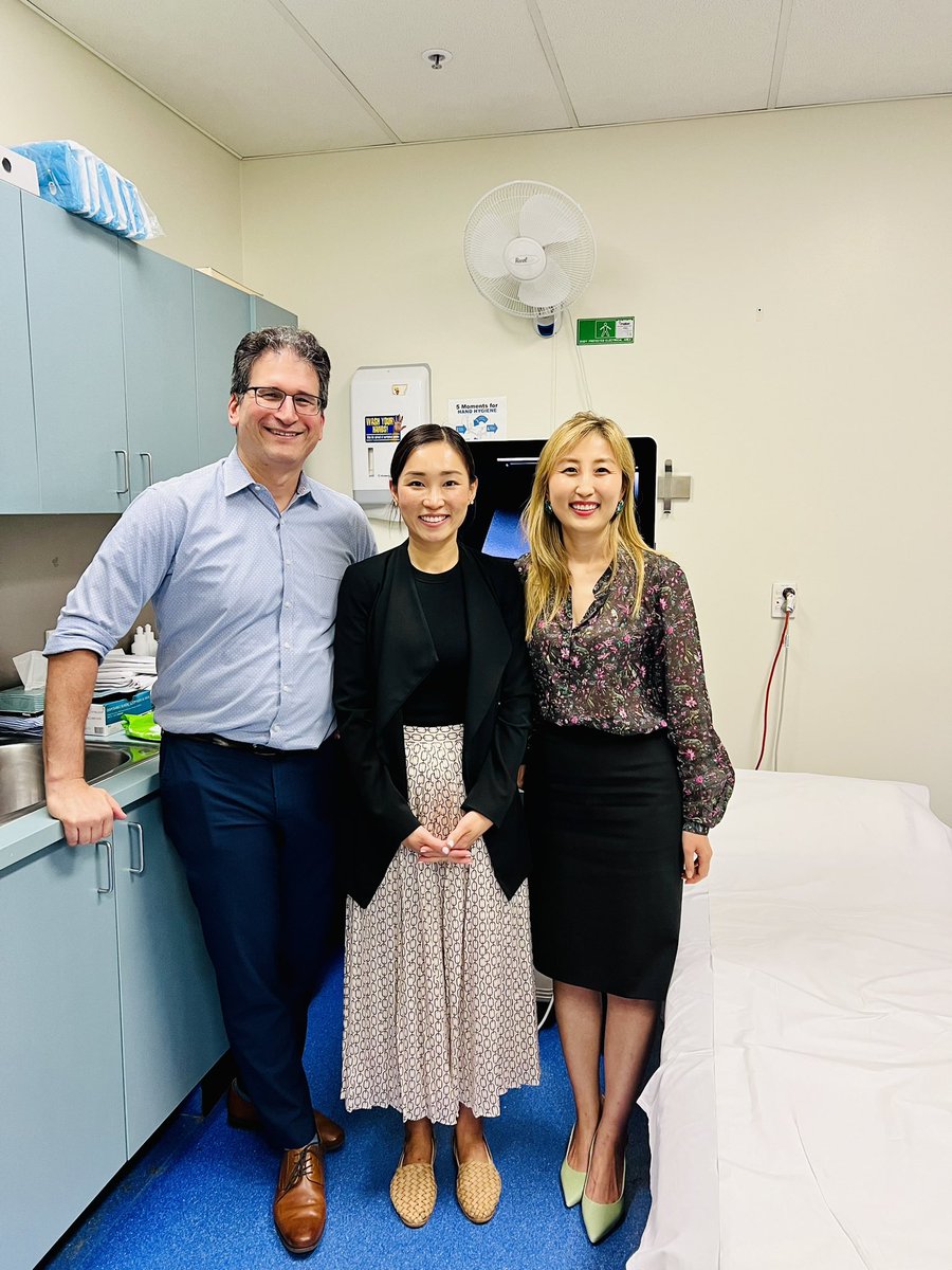 Intestinal ultrasound is becoming an integral part of routine IBD care. We had the pleasure of training Dr Angel Li from Perth who visited <a href="/MaterIBD/">Mater IBD Centre</a> for last 2 weeks. <a href="/BowelUltrasound/">InternationalBowelUS</a> <a href="/GENIUS_health1/">Gastroenterology Network of Intestinal Ultrasound</a> #IBD #IUS