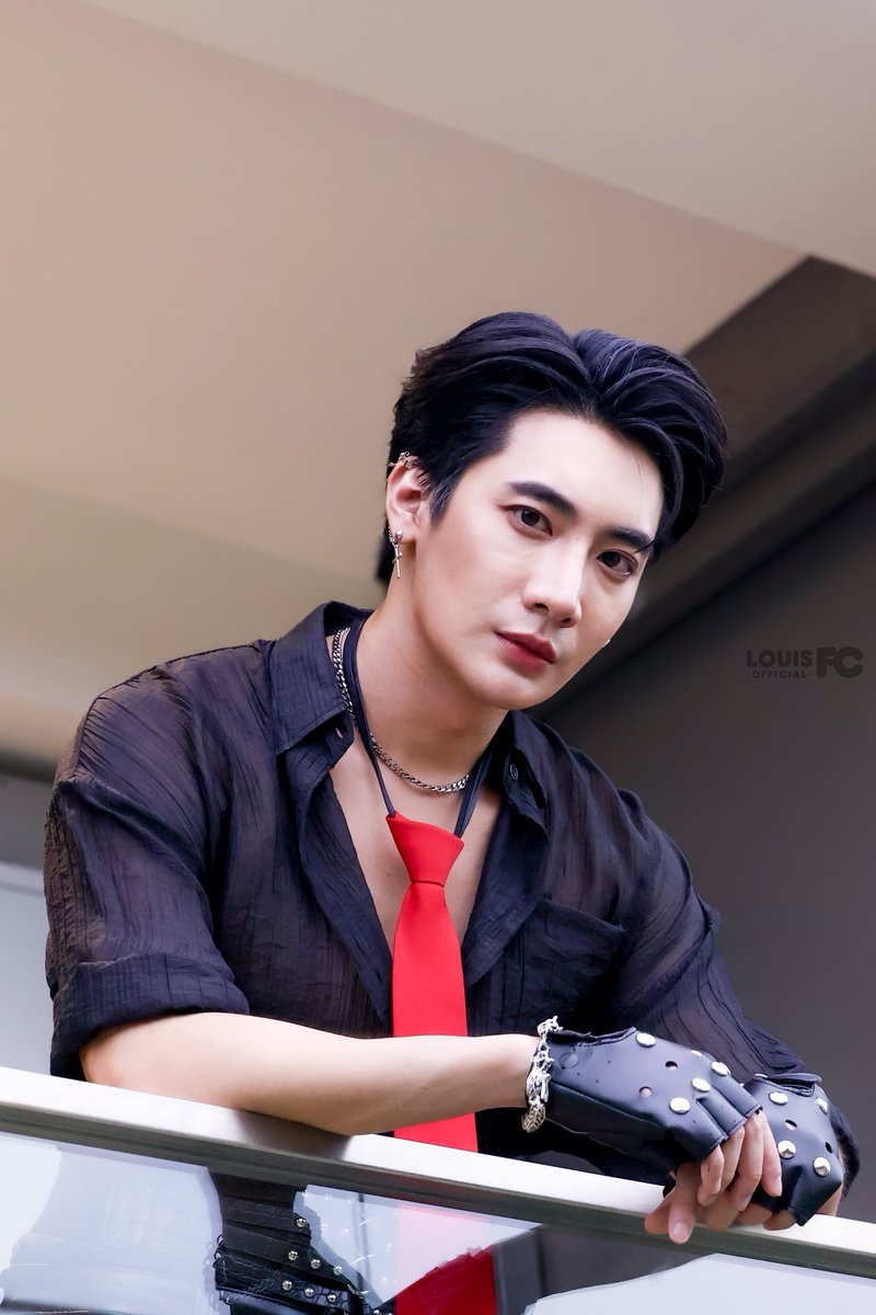 louisOfficialfc's tweet photo. เธอๆ นี่มันหน้าร้อนหรือว่าน่า��ัก
@llouis_kitawat 
#LlouisKitawat
#HASHTAX
#Louis_Hashtax https://t.co/ATLT1NGZRI