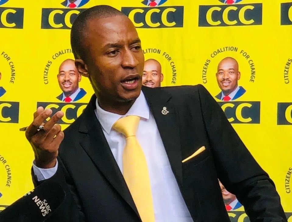 I have spoken to CCC spokesman Gift Ostallos Siziba @Cde_Ostallos this morning and he said that there are senior guys in CCC that are aiding Sengezo Tshabangu. He said these senior guys are destroying the party and the democratic project because of their political greedy,…