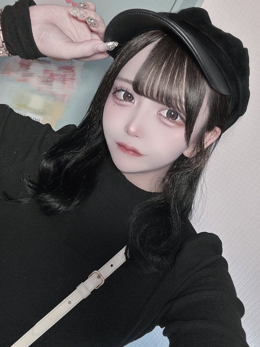 nyan_6z's tweet photo. 3ヶ月前と今

誰すぎる https://t.co/ZkRpuD4FMX