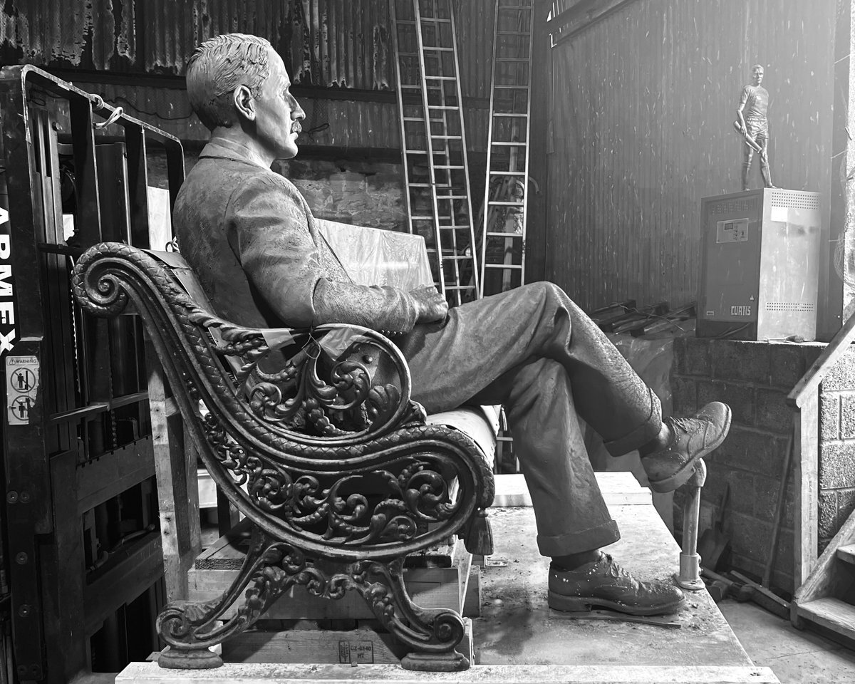 John McKenna Sculptor & A4A art for Architecture tweet media