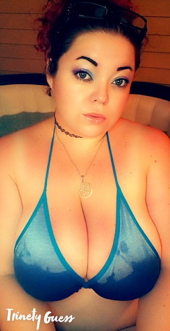 I like it hot and wet 😏 https://t.co/2rEYq4nTBq<a href="/tag/newprofilepic"class="tags"><span>#newprofilepic</span></a>