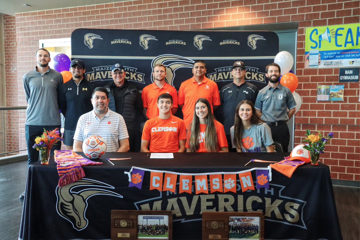 Taylor Vonfeldt tweet media