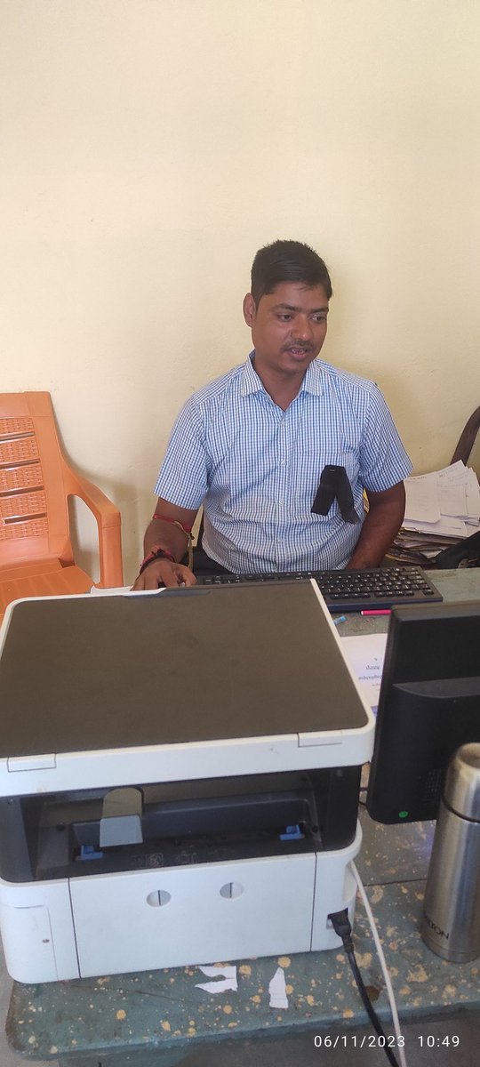 r_prasad2's tweet image. हमलोगों की एकल मांग,
सेवा समायोजन करें बिहार सरकार।
#SEVA_SAMAYOJAN_FOR_BELTRON_DEO

@NitishKumar @yadavtejashwi 
@AbhaySinghIAS
@IMansuriRJD
@Sandeep_Saurav_
@chiragpaswan
@samrat4bjp