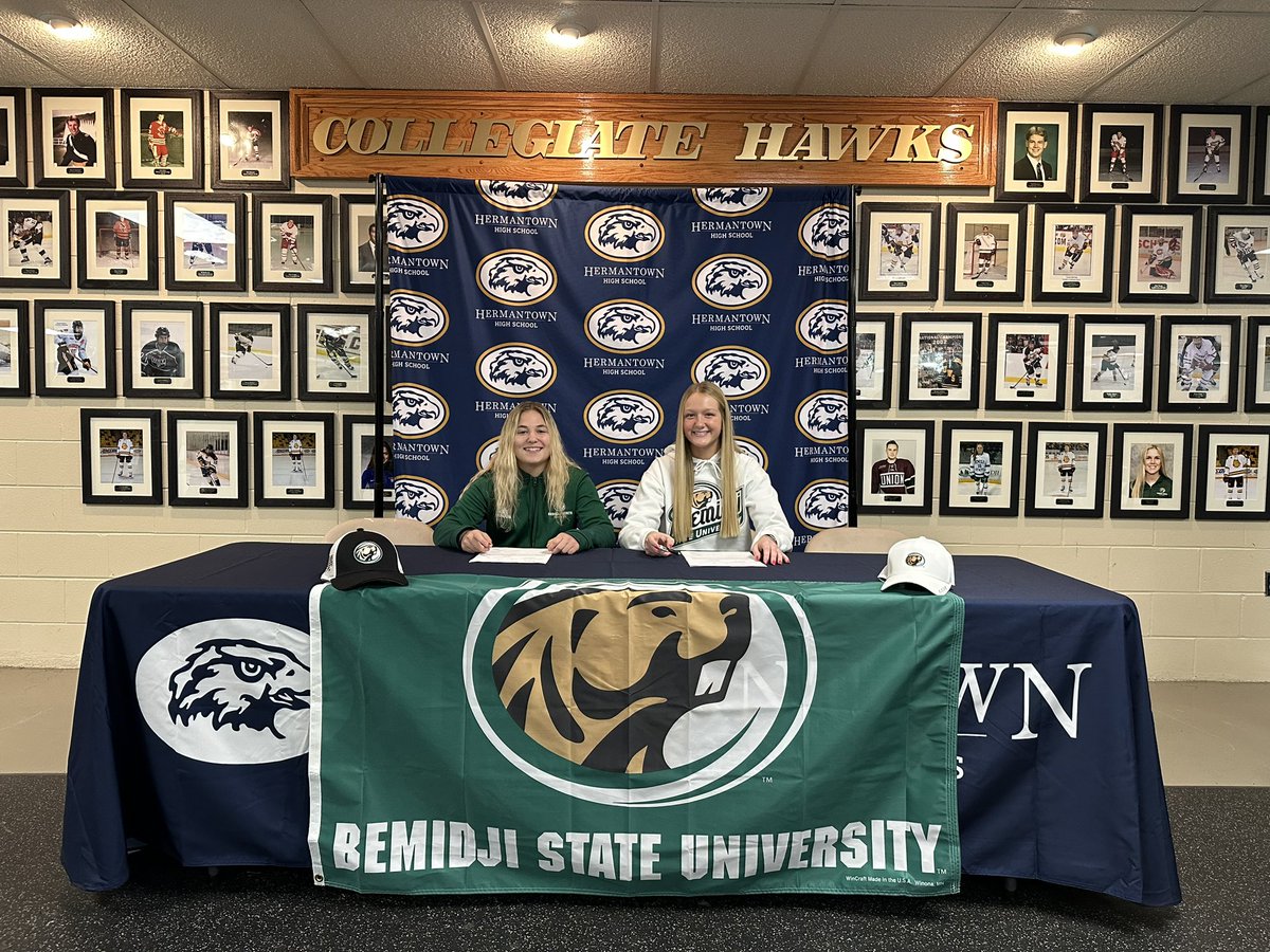PHMirage's tweet photo. ✨💚🤍Congratulations to our #6 Hannah Graves and #27 Izy Fairchild as they officially signed their NLIs today with BSU! 🦫🤍💚✨

@BSUBeaversWHKY 

#Mirageproud #hardworkworks https://t.co/R4yhh4epSD
