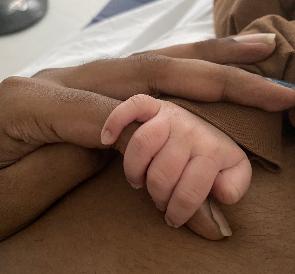 Visa is doing marketing consults (see pinned!) tweet media