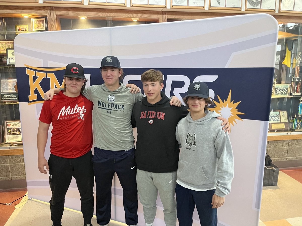 4 Amazing young men signed their letters of intent today to continue their education and athletic journey.  I couldn’t be more proud of you guys and the type of young men you’re becoming. I am honored to be your coach. 

DTD