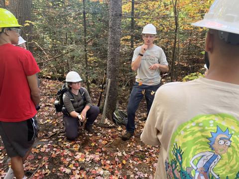 Earlier this fall, students from Lexington School for the Deaf made their annual trek to Vermont to work with an amazing group of collaborators on conservation and trail maintenance projects. Read the full story here:
fs.usda.gov/inside-fs/deli…