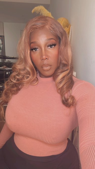 Finally have the #nipplebra by Skims #boobs #booba #bigtitties #nipples https://t.co/jLVUCWmF8U<a href="/tag/nipplebra"class="tags">#nipplebra</a><a href="/tag/boobs"class="tags">#boobs</a><a href="/tag/booba"class="tags">#booba</a><a href="/tag/nipples"class="tags"><span>#nipples</span></a><a href="/tag/bigtitties"class="tags"><span>#bigtitties</span></a>