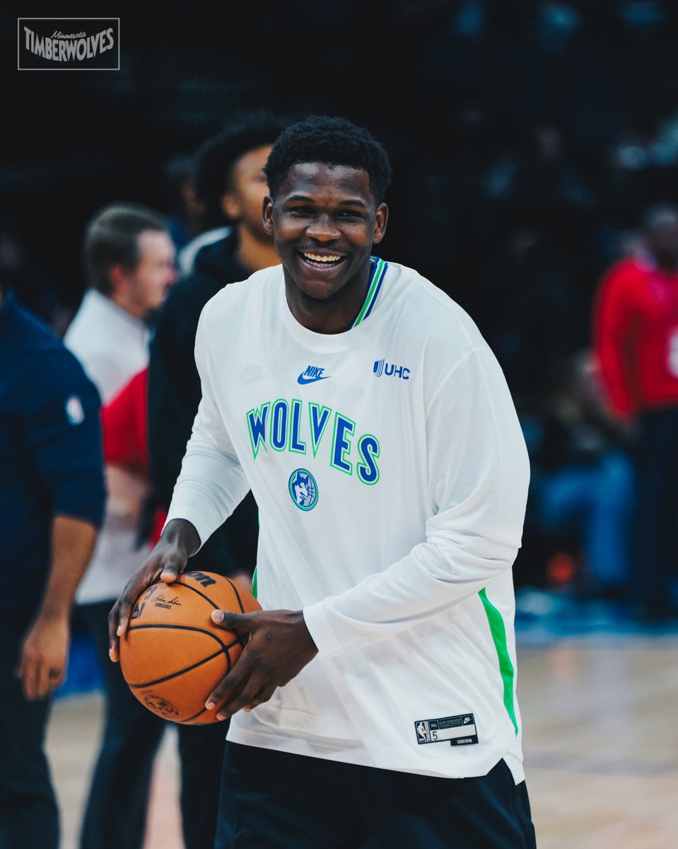 Timberwolves's tweet photo. these warmups thooooooo 🔥 https://t.co/9zeRZNfkSM