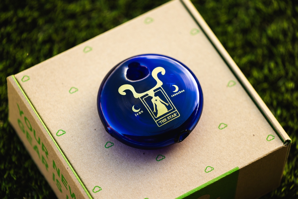 Cannabox tweet media