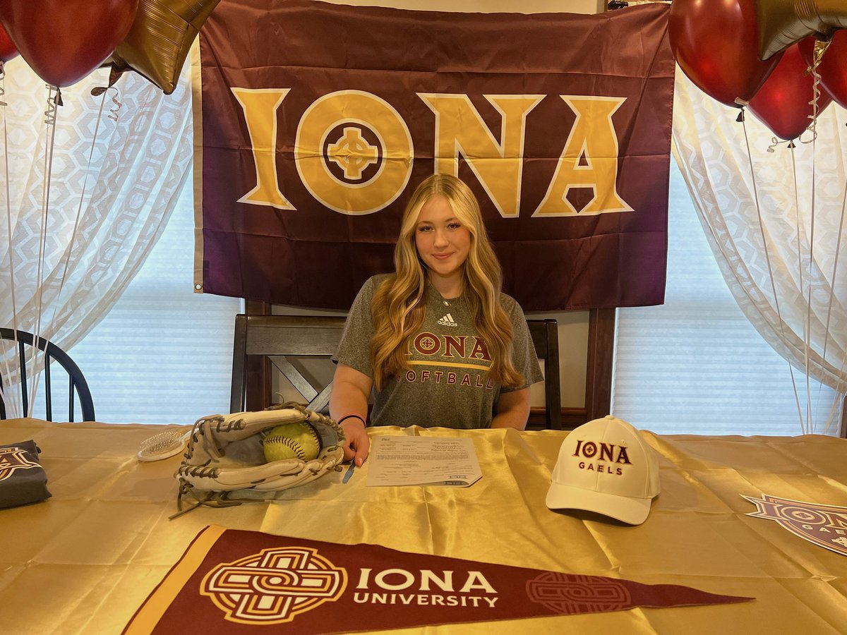 It’s official! So grateful to be a Gael ❤️💛 <a href="/IonaSoftball/">Iona Softball</a> <a href="/a_tiumalu/">Alyssa Tiumalu</a> <a href="/CDFusionSB/">Capital District Fusion Softball</a> <a href="/ionauniversity/">Iona University</a> <a href="/B_Spa_Athletics/">B'Spa Athletics</a>