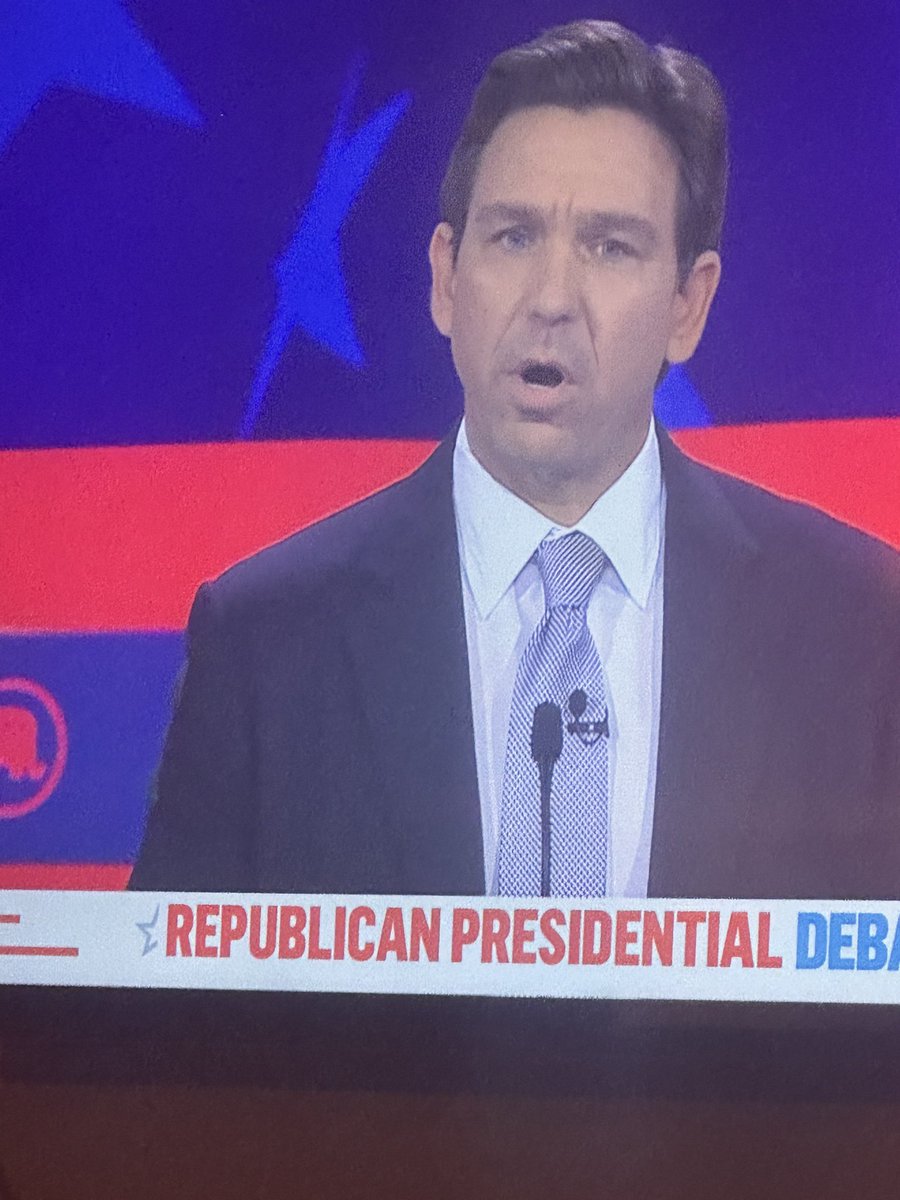 BossC088's tweet image. Why does @RonDeSantis look like @poochie_maneee