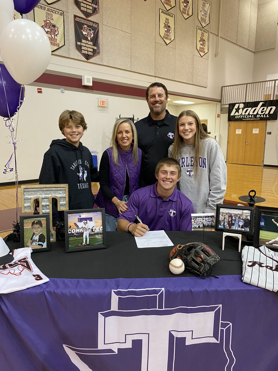 Rayner Heinrich (@heinrichrayner) on Twitter photo a dream come true
#itsofficial #gotexans
<a href="/RecruitingWings/">WingsRecruiting</a> <a href="/rouse_baseball/">Rouse High School Baseball</a> <a href="/TarletonBase/">Tarleton State Baseball</a> a dream come true
#itsofficial #gotexans
<a href="/RecruitingWings/">WingsRecruiting</a> <a href="/rouse_baseball/">Rouse High School Baseball</a> <a href="/TarletonBase/">Tarleton State Baseball</a>