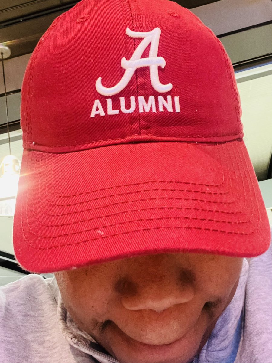 uatiki's tweet photo. I was a sophomore at Bama; suite mates and I decided last minute to drive to Lex in 1997…car broke down on way back to ttown…talk about adding insult to injury. 2013-traveled from NYC to Lex for game with UK friends. #Bama contingent in tow this weekend #RollTide #LGAtoLEX https://t.co/VrNuGifj4I
