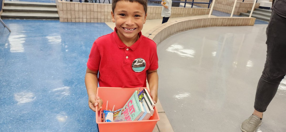 Lancaster Aztec Librarian tweet media