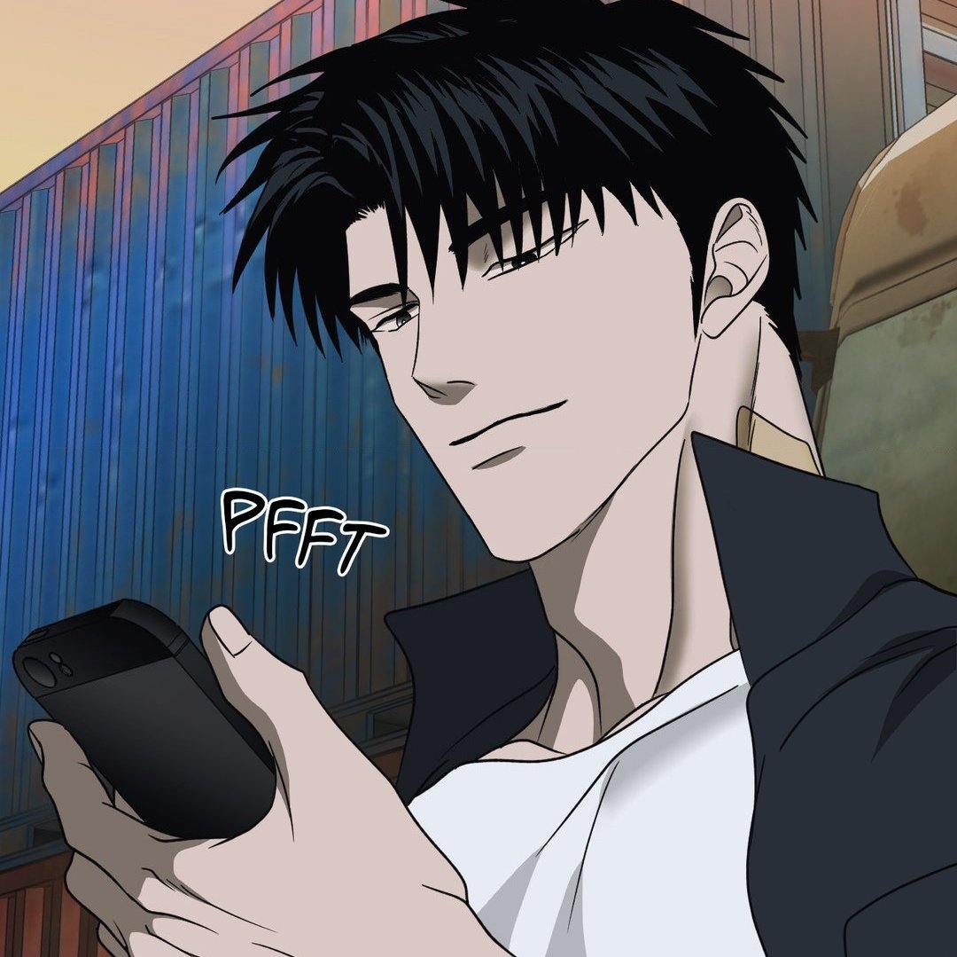 a huge difference between when Jake called Shin up in old and present time. he was annoyed, ended the call one-sided, even told Gren that it was a "nonsense call by some asshole" 😂 now look at him getting smiley from ear to ear, excited much to get pick up by Jake later, eh? :>