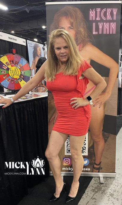 @exxxotica NJ Nov 4 https://t.co/c3CxopZPW7<a href="/tag/realloyalfans"class="tags"><span>#realloyalfans</span></a>