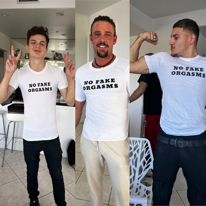 Representing @bellesaplus today @_Joshrivers__ @ChrisScandal @vicraysrevenge https://t.co/hsIPyasdZw<a class="tags" target="_blank" title="On Twitter" href="/?out=eyJ0eXAiOiJKV1QiLCJhbGciOiJIUzUxMiJ9.eyJpYXQiOjE3MjIxMDM3ODcsImlzcyI6InR3cG9ybnN0YXJzLmNvbSIsIm5iZiI6MTcyMjEwMzc4NywiZXhwIjoxNzUzNjM5Nzg3LCJyZWRpcmVjdF91cmwiOiJodHRwczovL3R3aXR0ZXIuY29tL2JlbGxlc2FwbHVzIn0.vB4KU0aB-2nYLI2L6krwVqbYvCTlErf_pCGLI3RsM87nHJS3zk_2vWRsGEBTdB_hpL1RCuccB0cnh1G9KeJPww">@bellesaplus</a><a class="tags" target="_blank" title="On Twitter" href="/?out=eyJ0eXAiOiJKV1QiLCJhbGciOiJIUzUxMiJ9.eyJpYXQiOjE3MjIxMDM3ODcsImlzcyI6InR3cG9ybnN0YXJzLmNvbSIsIm5iZiI6MTcyMjEwMzc4NywiZXhwIjoxNzUzNjM5Nzg3LCJyZWRpcmVjdF91cmwiOiJodHRwczovL3R3aXR0ZXIuY29tL19Kb3Nocml2ZXJzX18ifQ.g_h8-G2sQ0QYGHVoGpMpeZoaLPtpPAgNu2ILe5pPv5GC5fsODRoVHp9iRHpgxxSxGQHUyv0ZbcVXzJ7la3Vdcw">@_Joshrivers__</a><a href="/tag/pornouttakes"class="tags"><span>#pornouttakes</span></a>