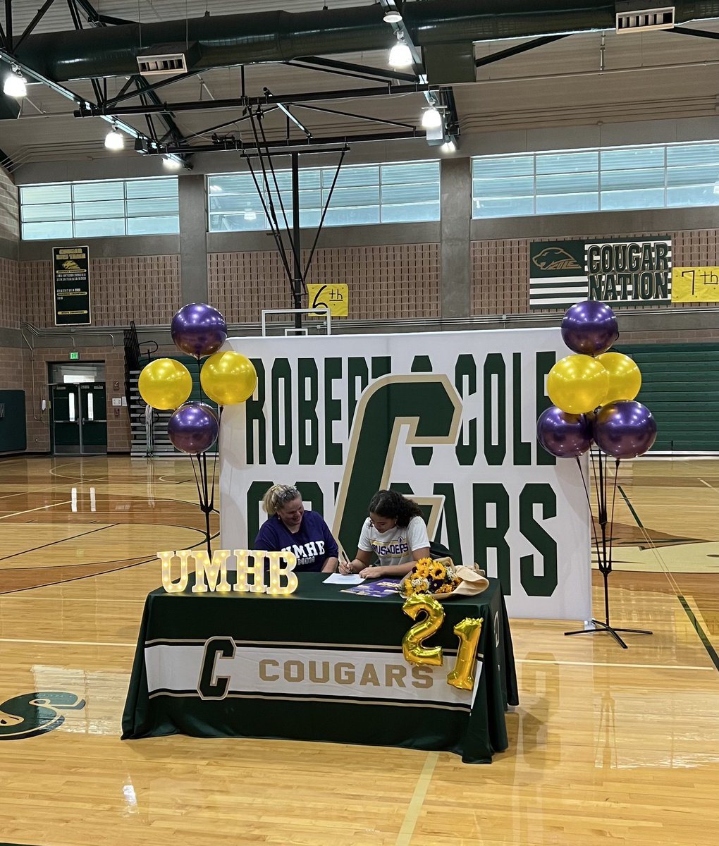 abby24526's tweet photo. Signing day! So blessed to be surrounded by so much love!
#futurecrusader 

@abbyspurgin @cruwomenshoops @RGC_LadyCougars @SAInfinity1 @nhuaracha1 https://t.co/s1gz2MXHj2