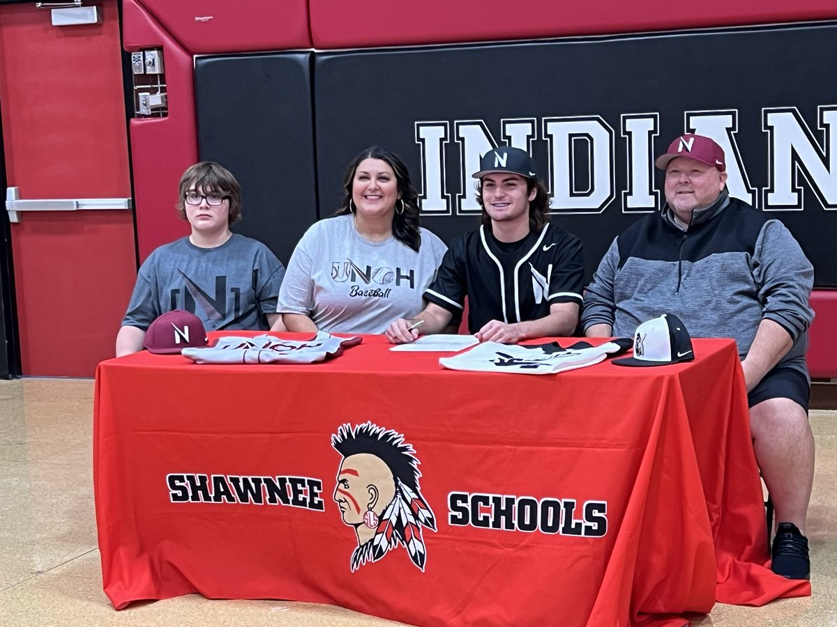 SHS_baseball_'s tweet photo. Congratulations to Derek Lyons @derek_lyons1 on his commitment to UNOH @HbaseballUno to continue his Baseball and Academic career.  Proud of you Derek! https://t.co/dOrmXN8Foi