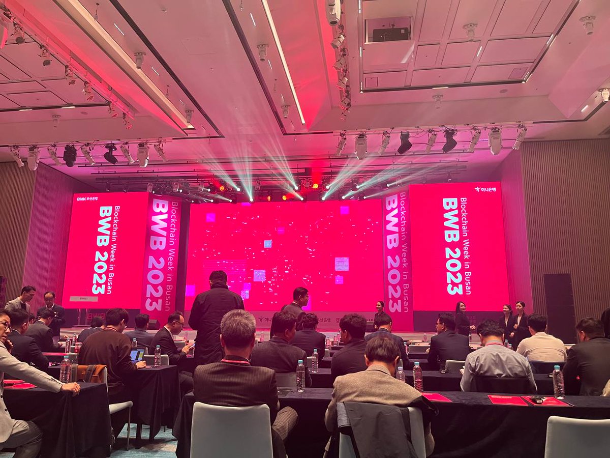 BurritoWallet's tweet photo. BurritoWallet in BWB!!
#BlockchainWeekinBusan #BWB https://t.co/HCSoXMONLp