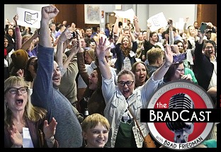 Off-Year Elections Another Huge Victory for Democracy, Democrats, Reproductive Freedoms: Today's #BradCast

Results from OH, KY, MS, PA, VA, NY; Guest: 'Handbook for Post-Roe America' author @robinmarty of West Alabama Women's Center

FULL STORY, LISTEN: bradblog.com/?p=14840