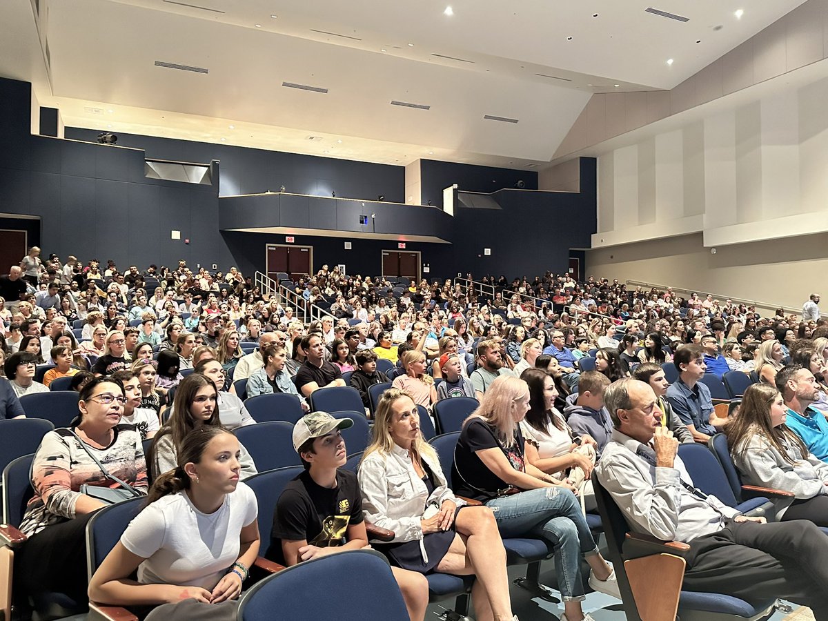 Allison Castellano tweet media