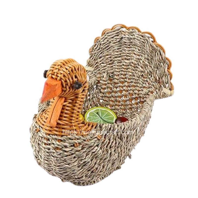 viettimecraft's tweet photo. Is the Thanksgiving Festival coming soon? Order in bulk this Seagrass Turket Basket to celebrate this event. #socialsellingg #seagrassbasket #thanksgiving #viettimecraft #handicraft https://t.co/kc1anTSN1y