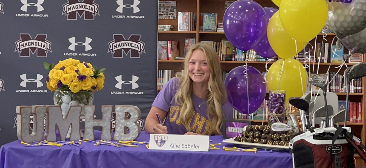 Ebbeler_Chrissy's tweet photo. Allie has officially signed to play golf with @UMHB! We love that we get to watch 4 more years of golf! We are so blessed with all of the support Allie gets from @MagnoliaISD coaches and teachers &amp; beyond here in the Magnolia community in all Allie chooses to do! @CruSports https://t.co/jSINNXkcjB