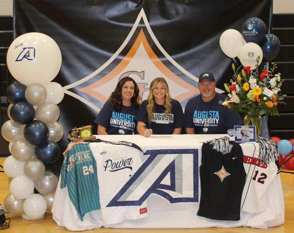 Achieve and believe! Congratulations, Jacey Usry, on your signing day.  A special young lady. The Augusta University Jaguars are getting baller and a beautiful inside and out young woman!!!👏👏👏