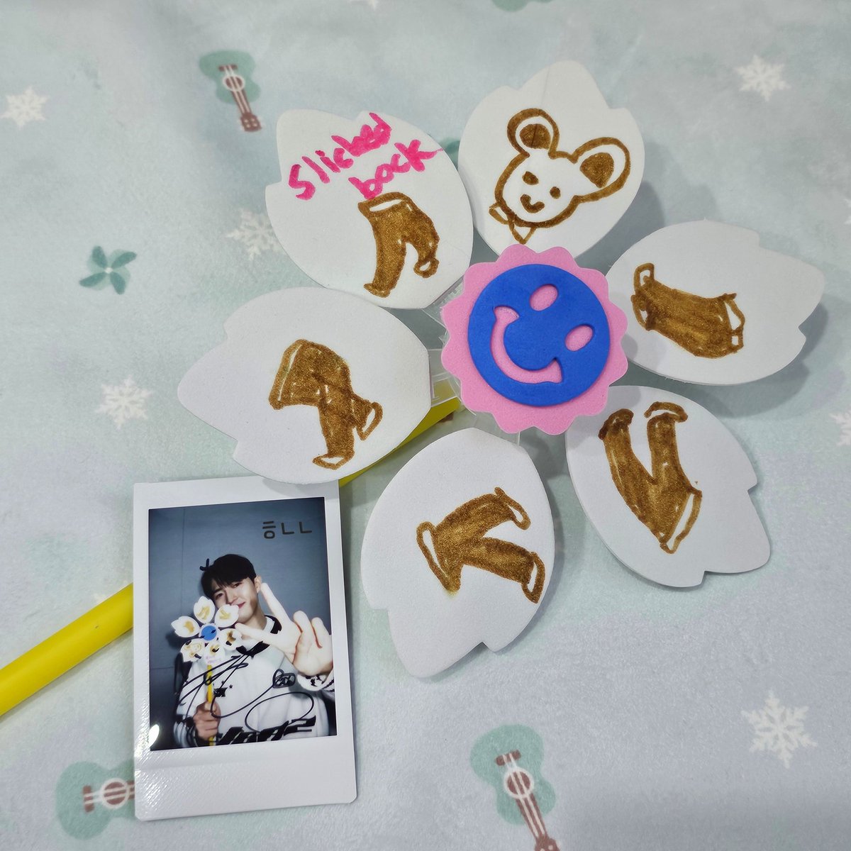 05270718_'s tweet photo. 미쳐따 슬릭백 진짜 똑같아!
재환아 고마워🐶🩷
#김재환 https://t.co/13DRdQQke2