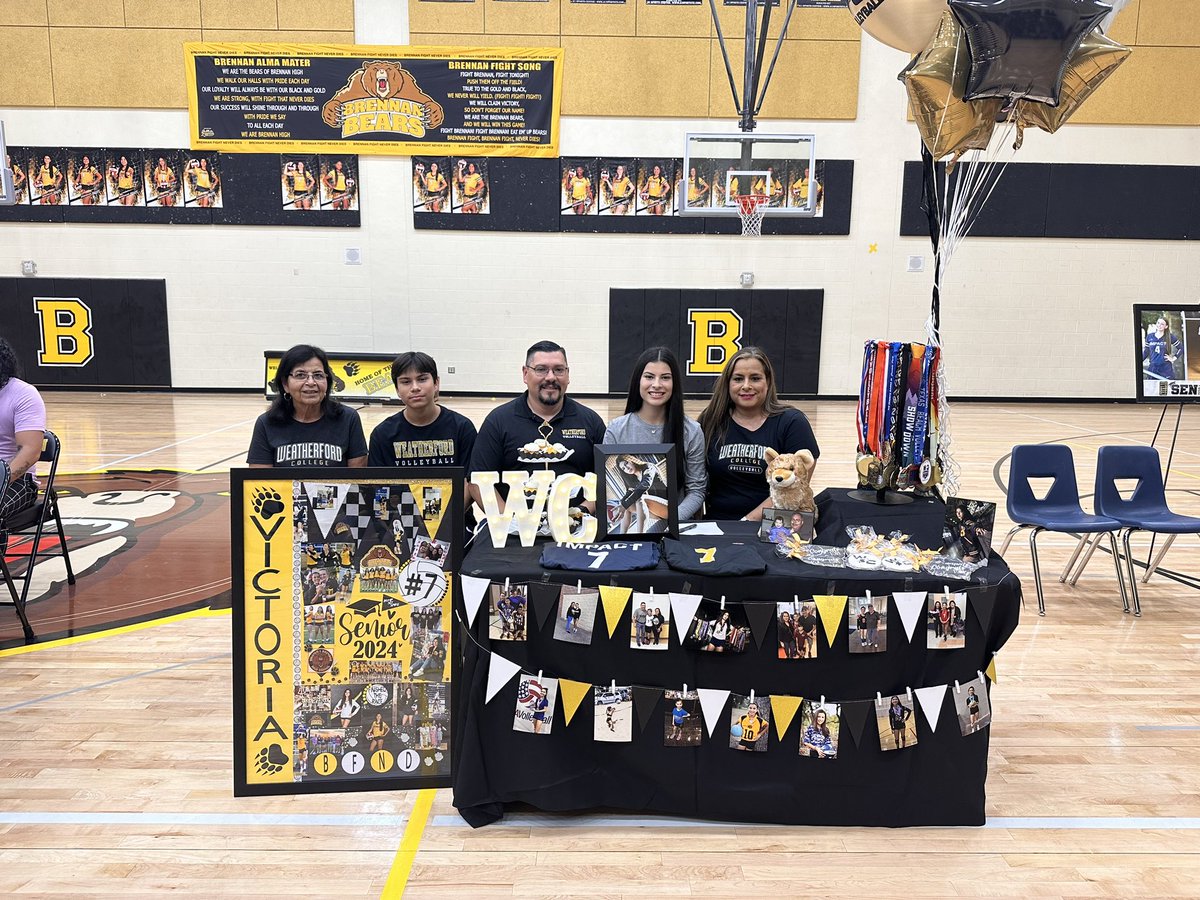 BrennanVolleyball (@brennanbearvb) on Twitter photo Happy signing day to four of the best there is. We love yโall. ๐๐ค
<a href="/torisanchez2024/">Victoria Sanchez</a> <a href="/cecemullen/">Cecelia Mullen</a> <a href="/paulinegonz__/">pauline gonzales</a> <a href="/jas_d2024/">jasmine</a> Happy signing day to four of the best there is. We love yโall. ๐๐ค
<a href="/torisanchez2024/">Victoria Sanchez</a> <a href="/cecemullen/">Cecelia Mullen</a> <a href="/paulinegonz__/">pauline gonzales</a> <a href="/jas_d2024/">jasmine</a>