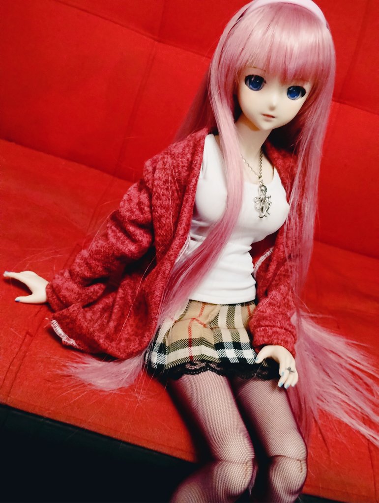 Cookienavalon's tweet photo. i changes luka into a more Casual Outfit.
And Strugled Taking pictures.
Not really my Strength
#ddluka #Dollfiedream #dollover #dd巡音ルカ https://t.co/B4djQeNqNT