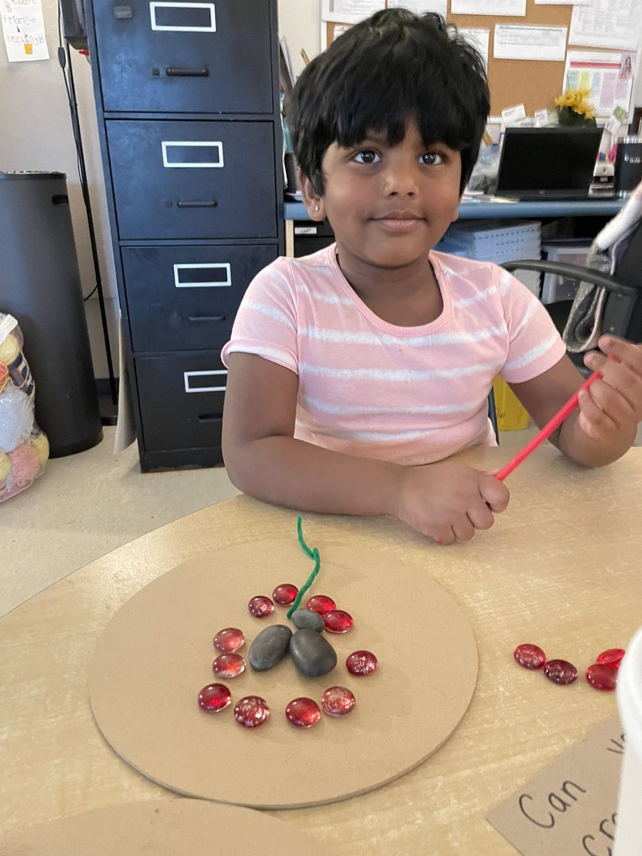 Creating poppies with loose parts and paint sticks today <a href="/AVG_Griffins/">A.V. Graham</a>!