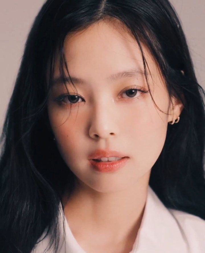 𝐒𝐘𝐄𝐑𝐀. tweet media