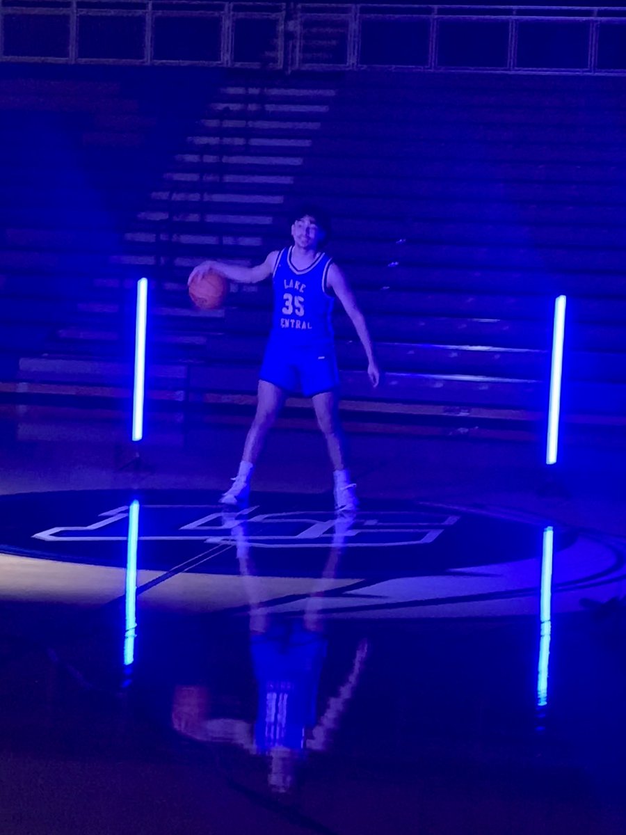 LCBoysHoops tweet media