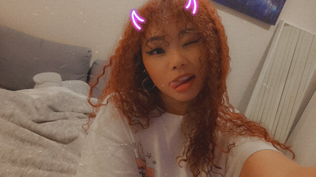 legamjas's tweet photo. Donothon goal reached and completed 🤪 It's my red hair era https://t.co/bw4bCeVB56
