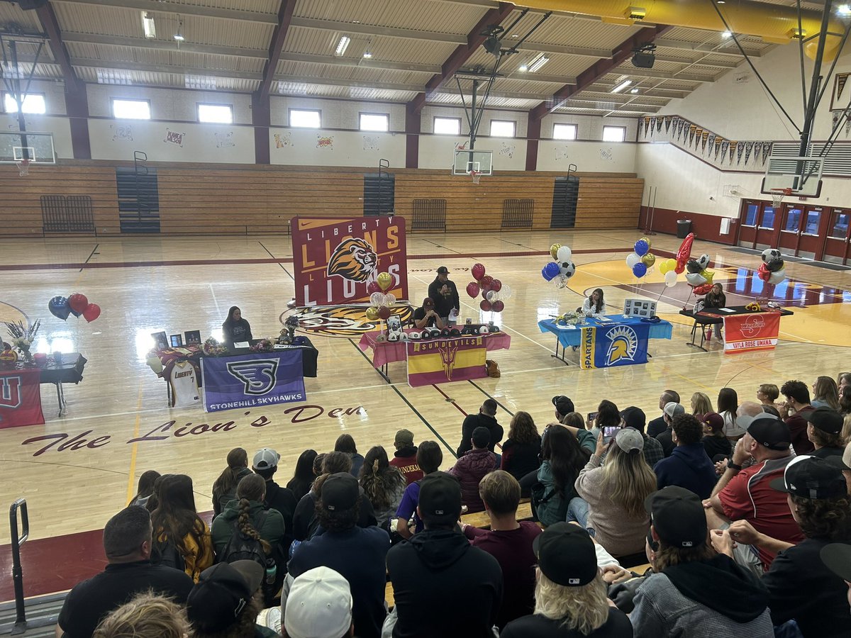 LHSLionsSports's tweet photo. National Signing Day at Liberty! Congrats to our amazing Lions and their accomplishments. Make us proud! https://t.co/jcSJGb4qrY